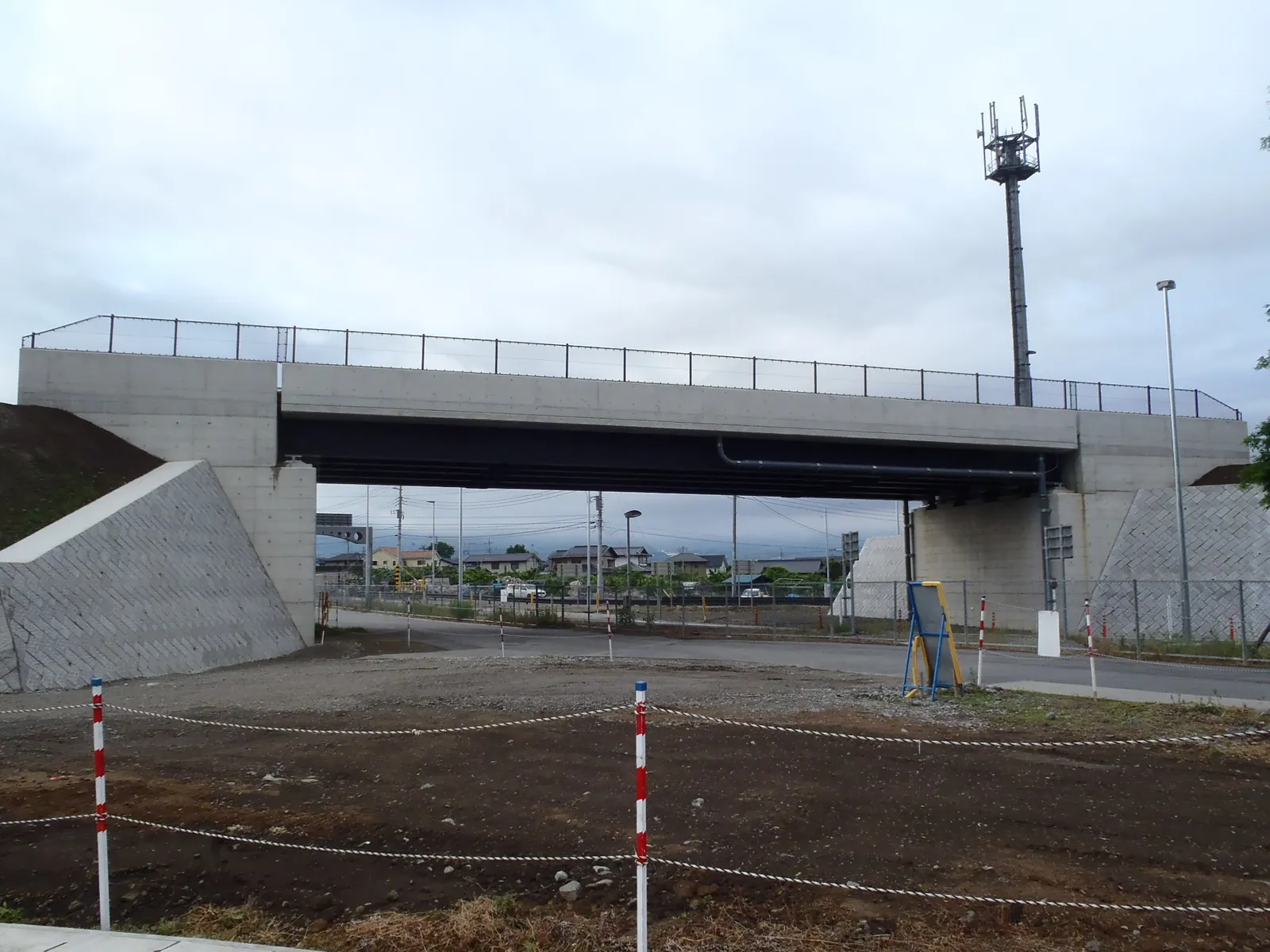 西関東道路の施工写真 5