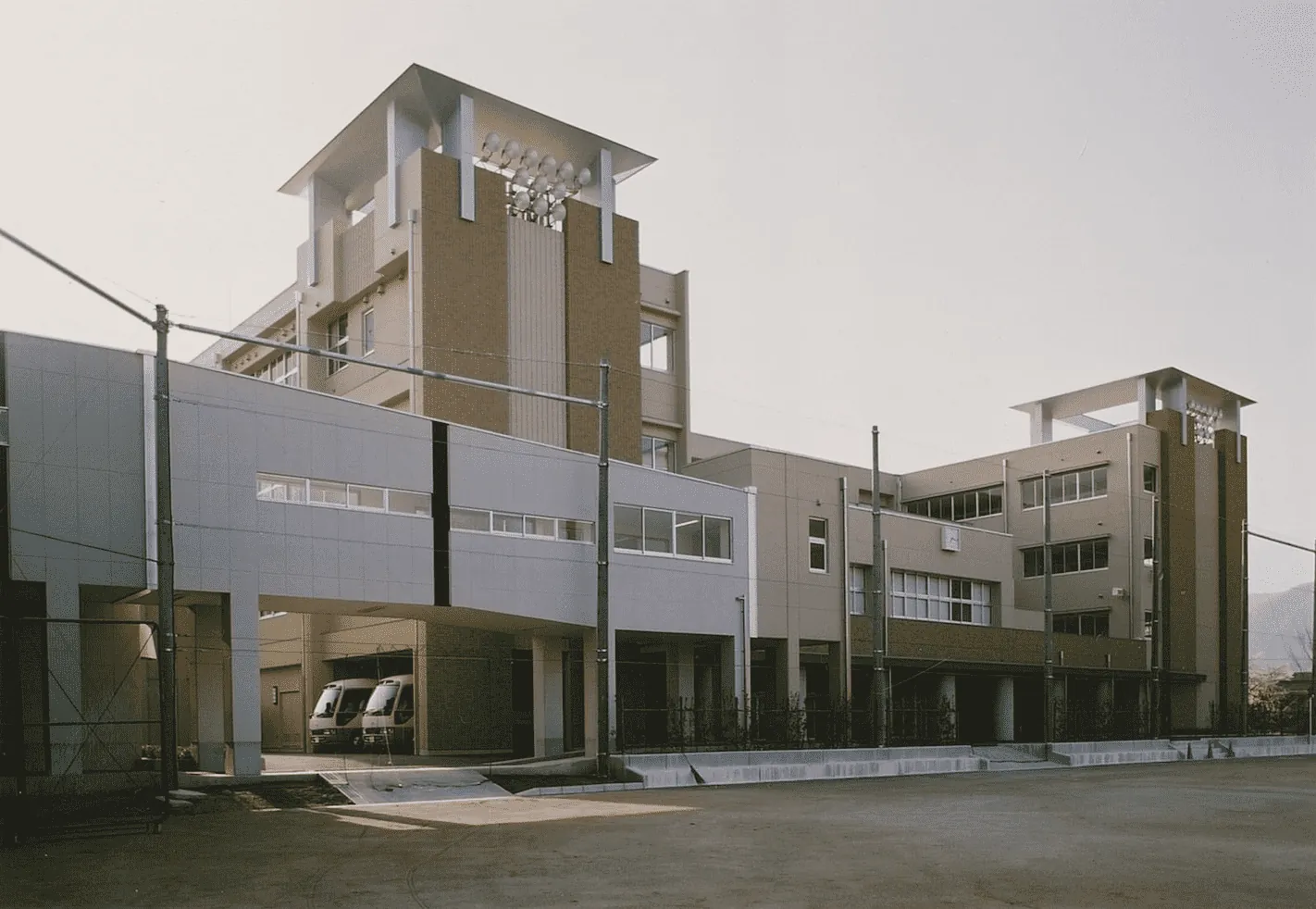 日川高校改築の施工写真 2
